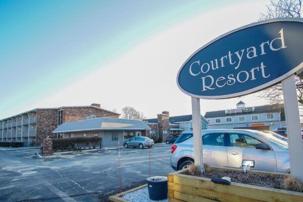 Photo of Courtyard Resort Sign and Parking lot